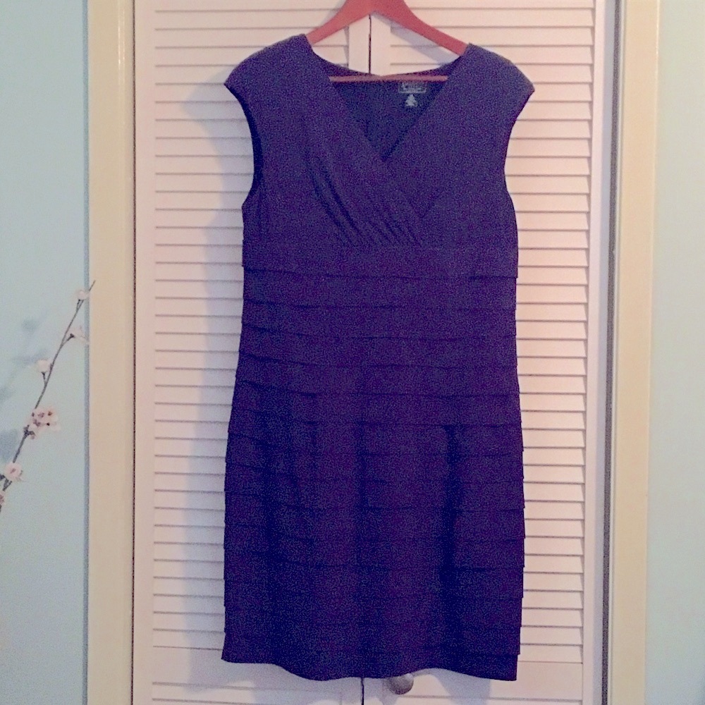 Beautiful, Classic Evening Dress.